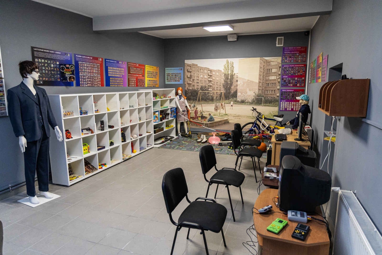 na zdjęciu eksponaty w muzeum