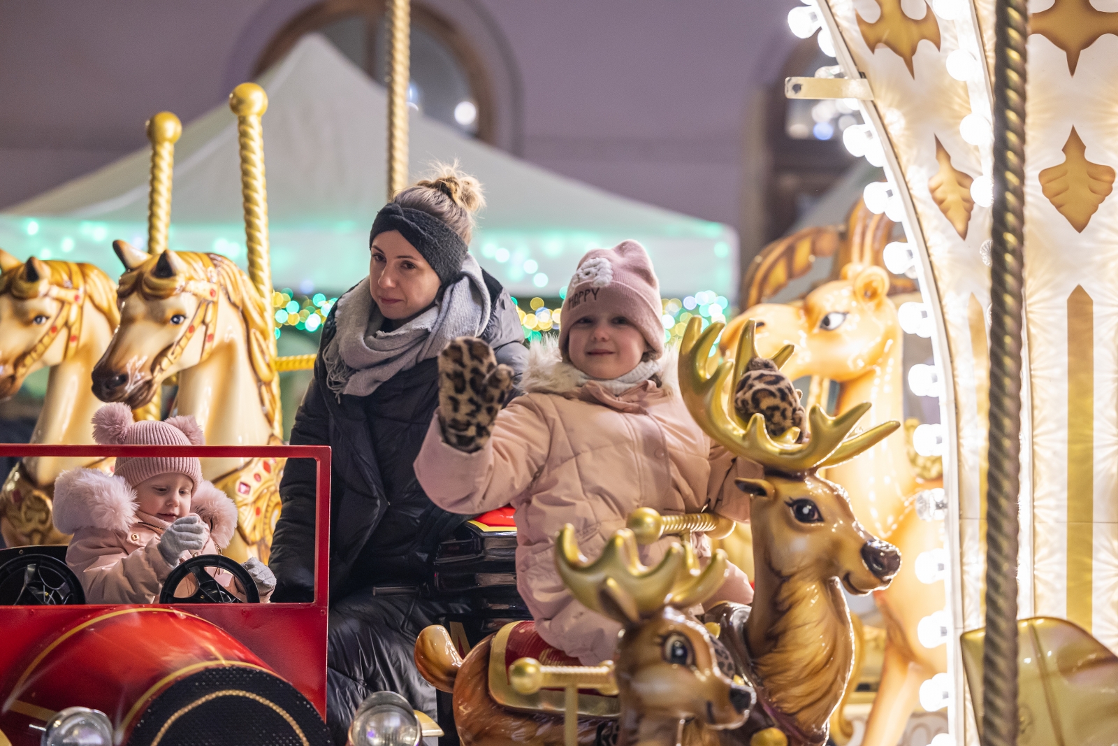 na zdjęciu osoby podczas Świąt na Starówce
