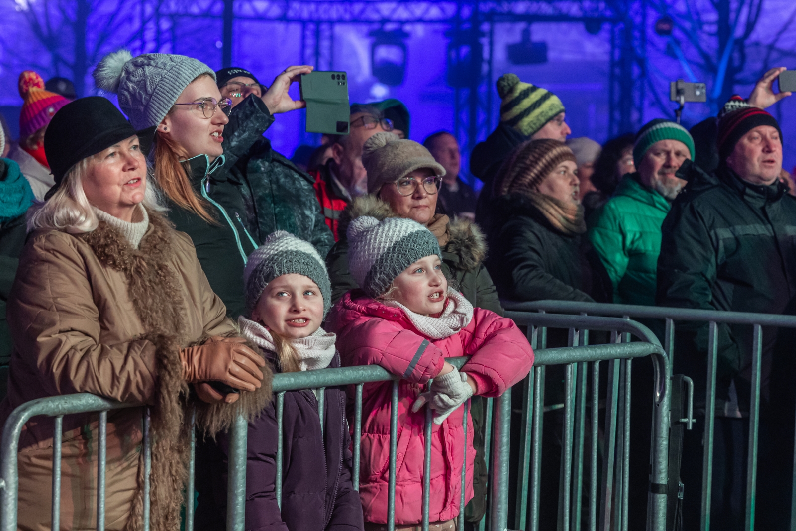 na zdjęciu osoby podczas Świąt na Starówce