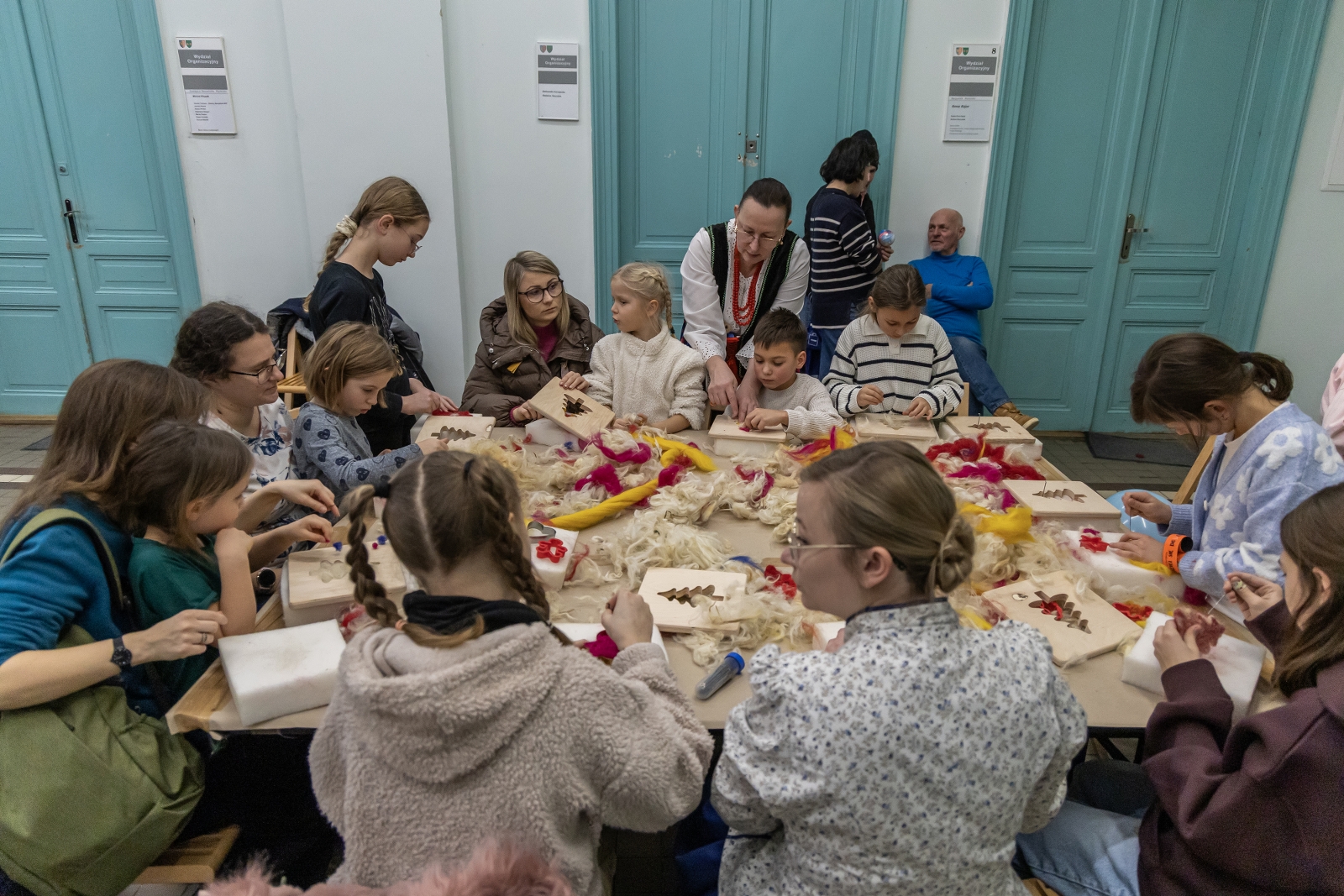 na zdjęciu osoby podczas Świąt na Starówce