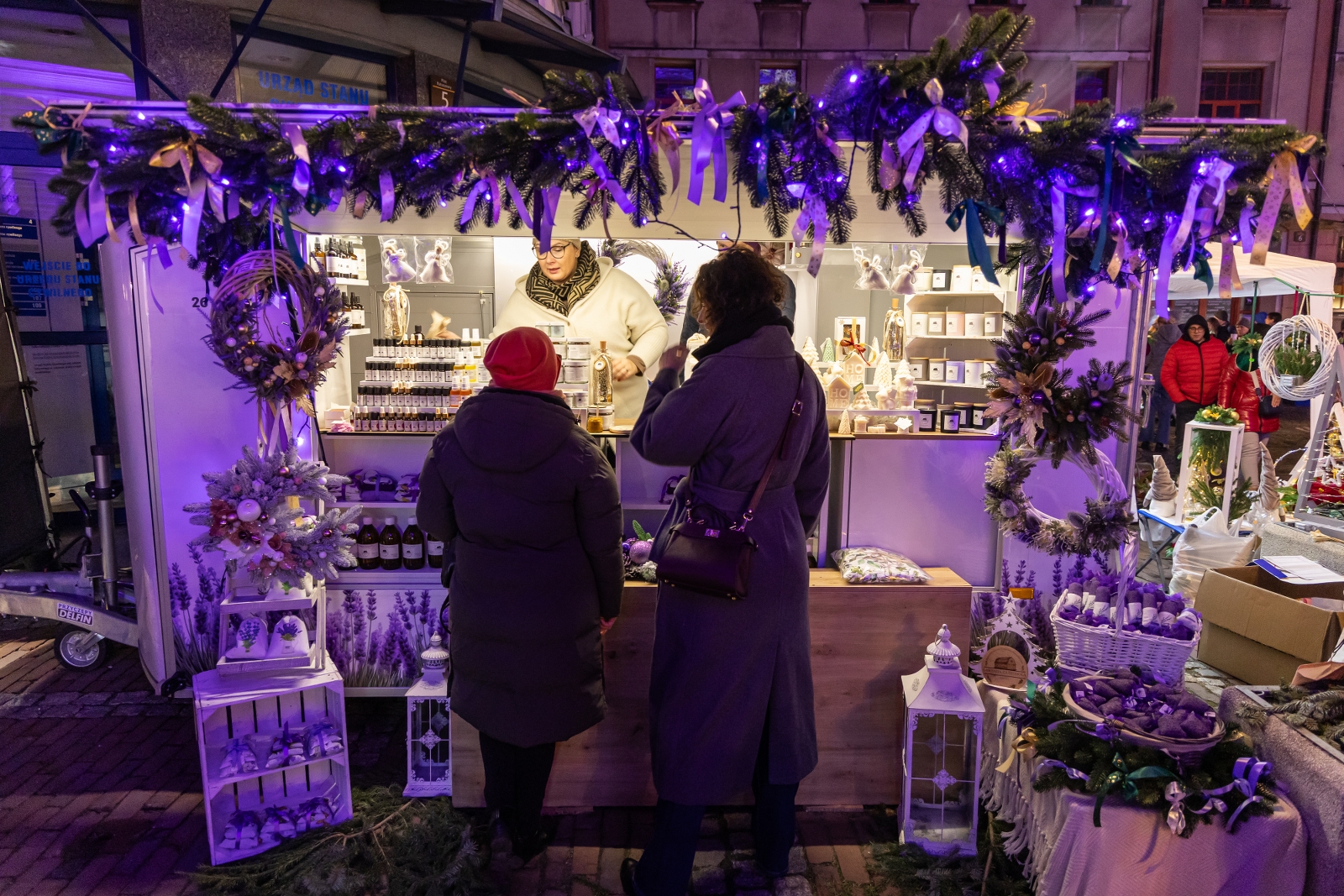 na zdjęciu osoby podczas Świąt na Starówce