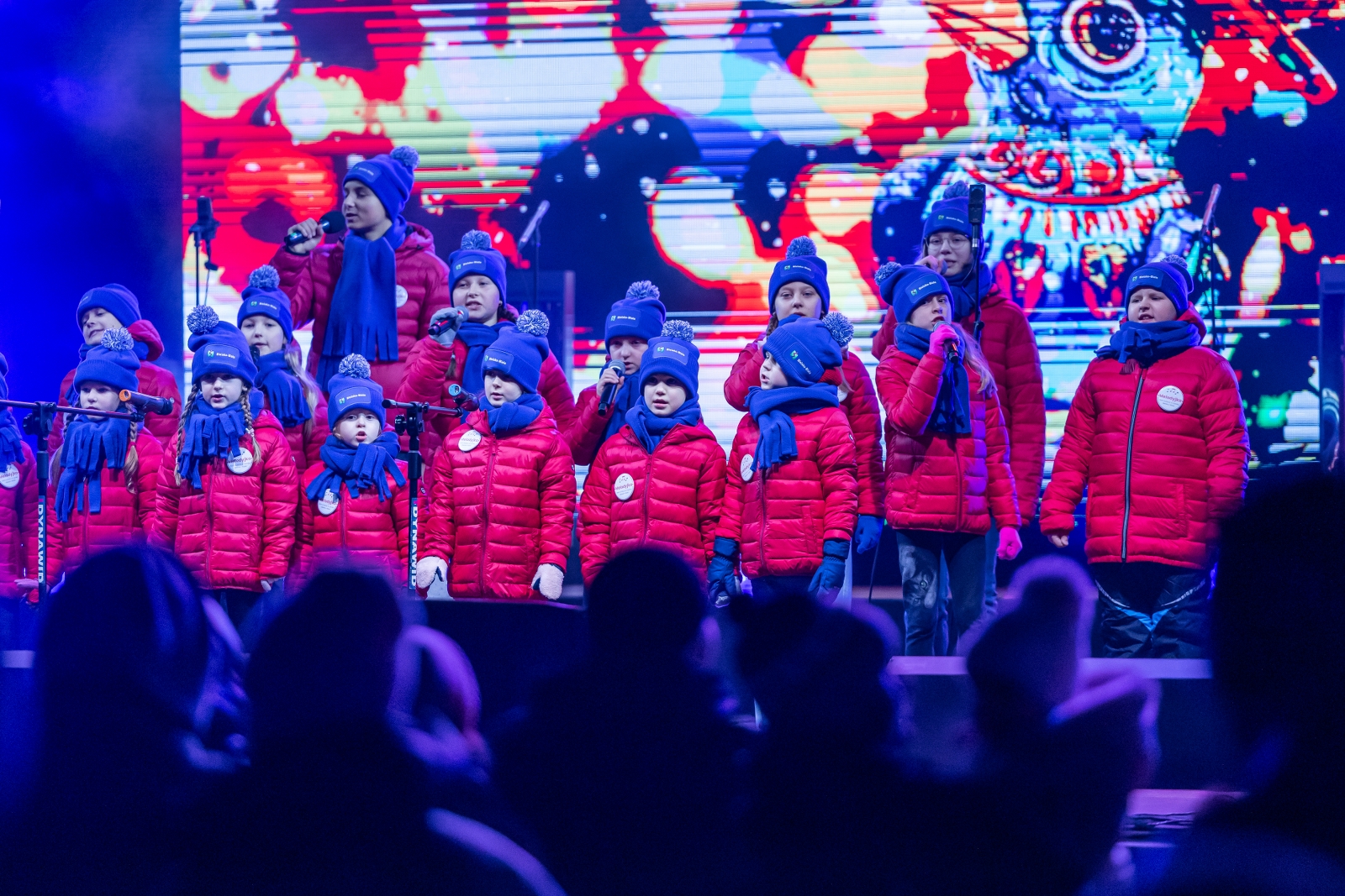 na zdjęciu osoby podczas Świąt na Starówce
