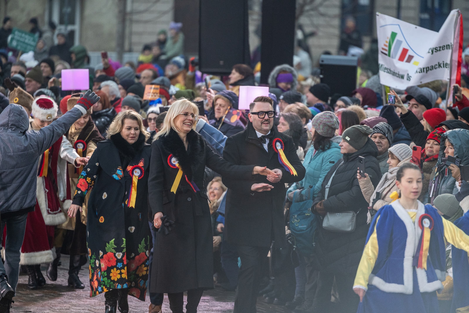 na zdjęciu osoby podczas otwarcia PSK