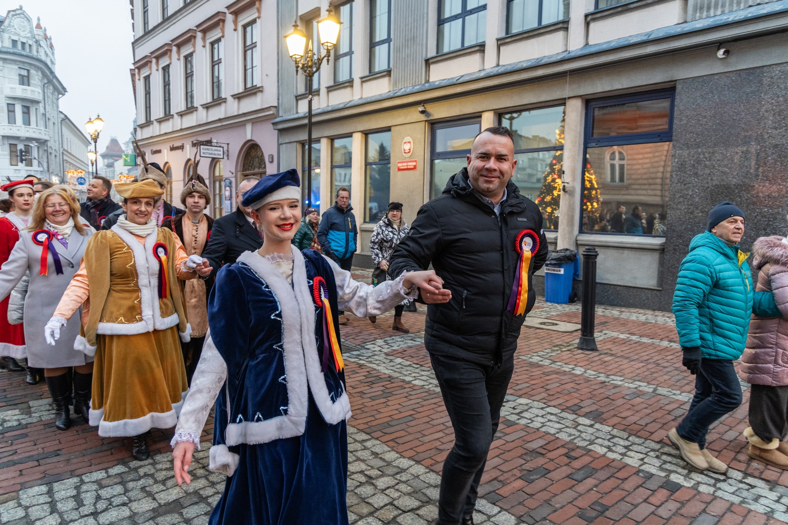 na zdjęciu osoby podczas otwarcia PSK