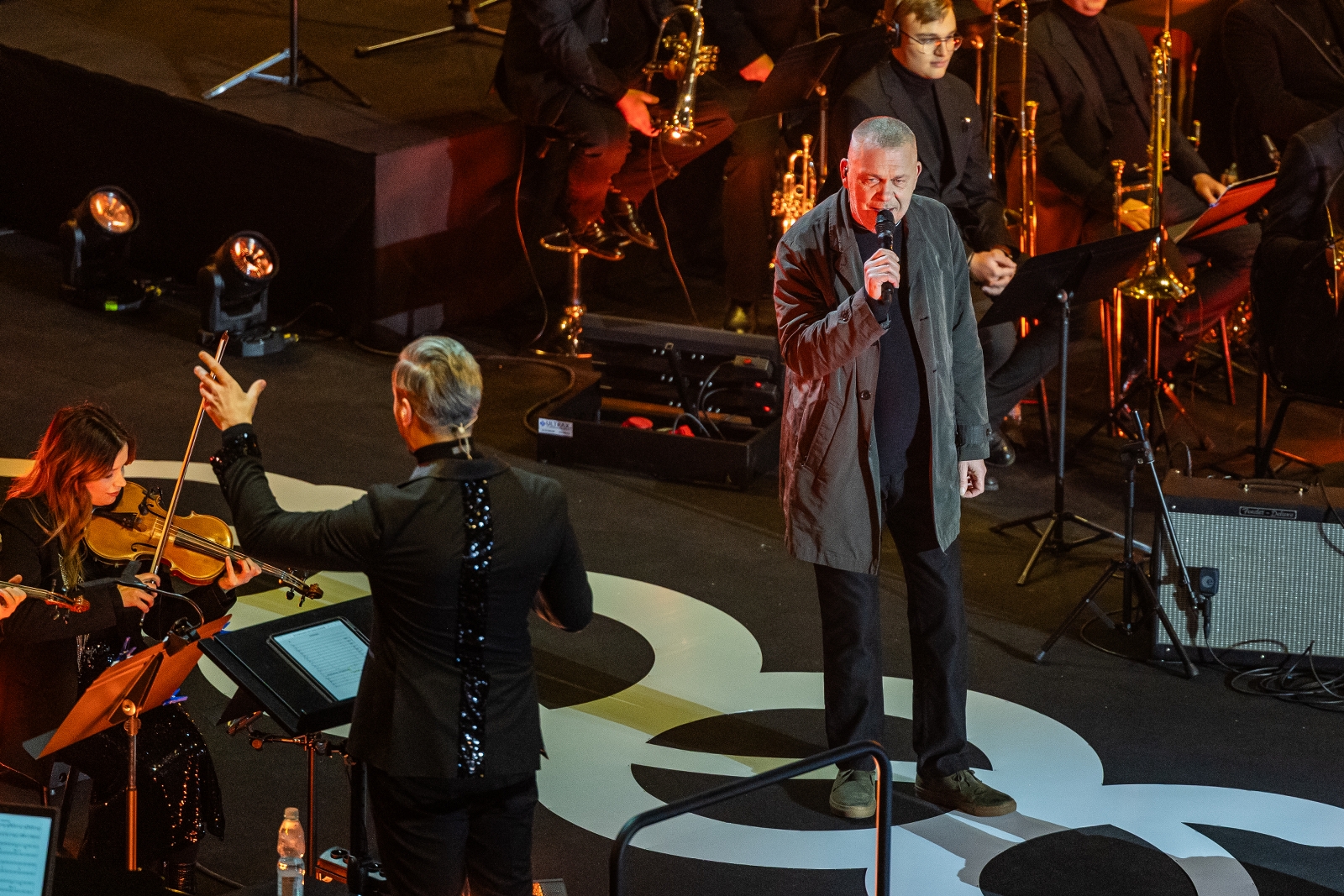 na zdjęciu osoby podczas otwarcia PSK