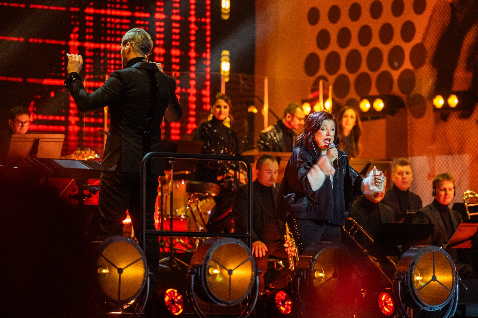 na zdjęciu osoby podczas otwarcia PSK