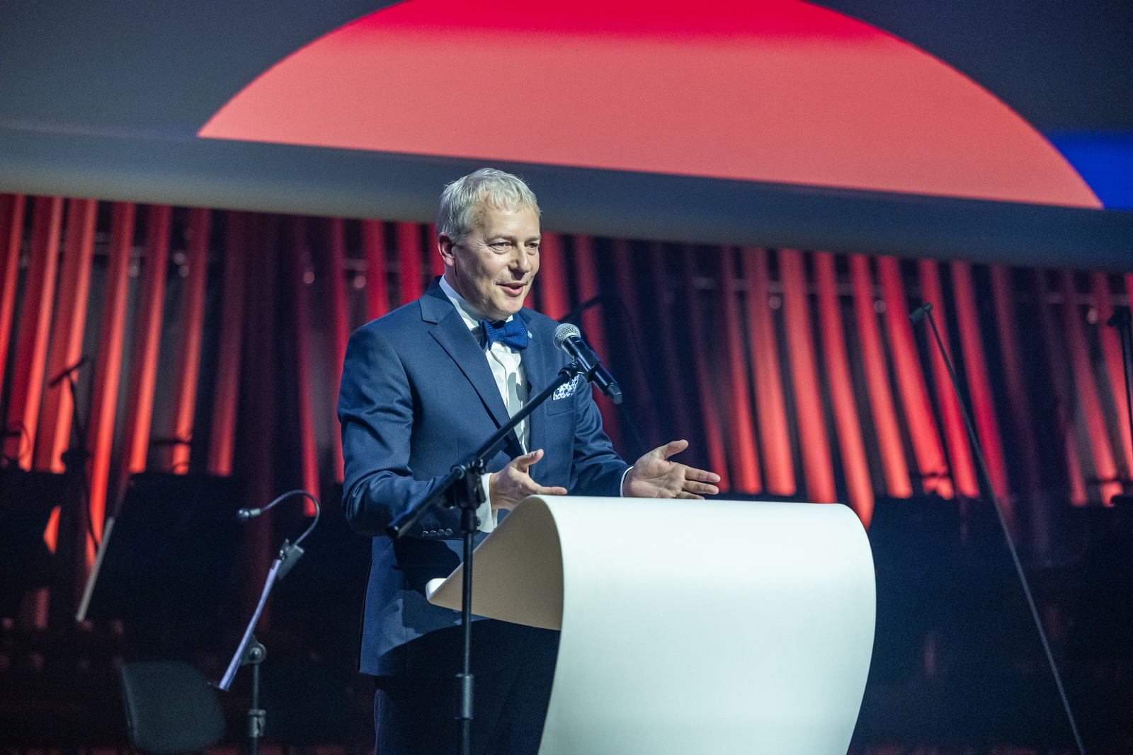 na zdjęciu osoby podczas otwarcia PSK