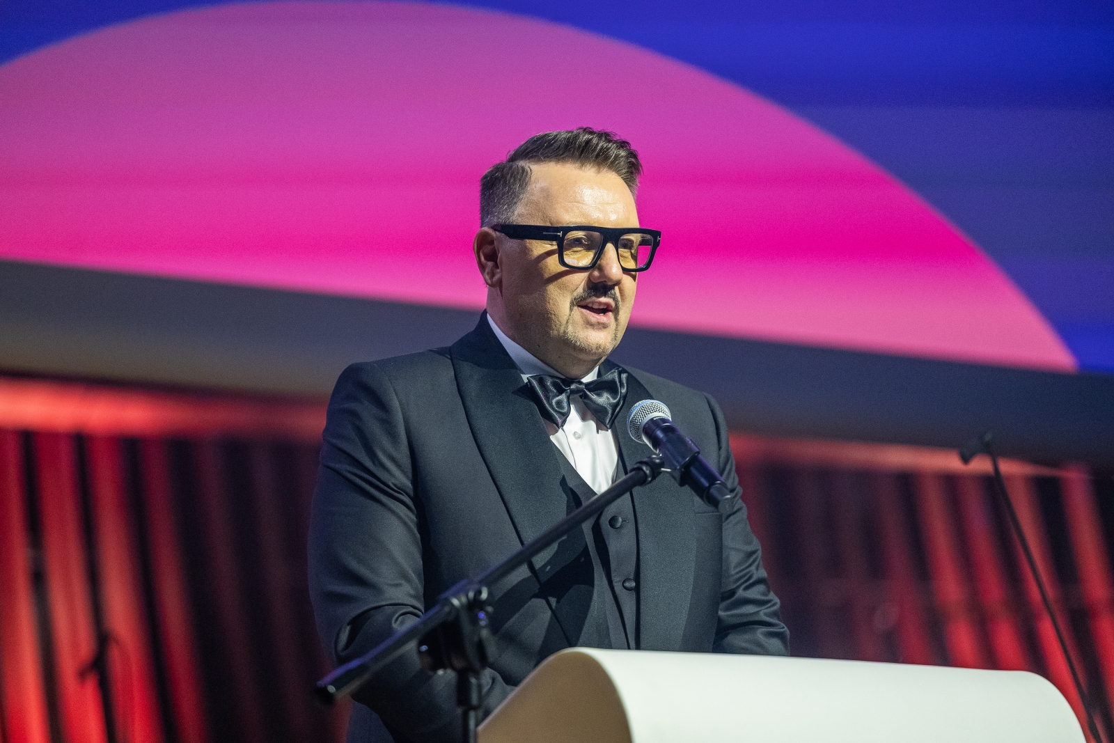 na zdjęciu osoby podczas otwarcia PSK