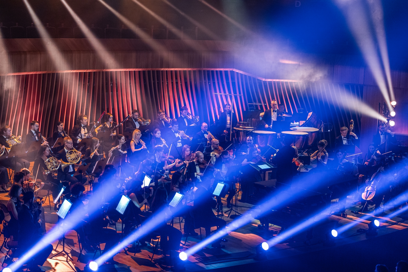 na zdjęciu osoby podczas otwarcia PSK