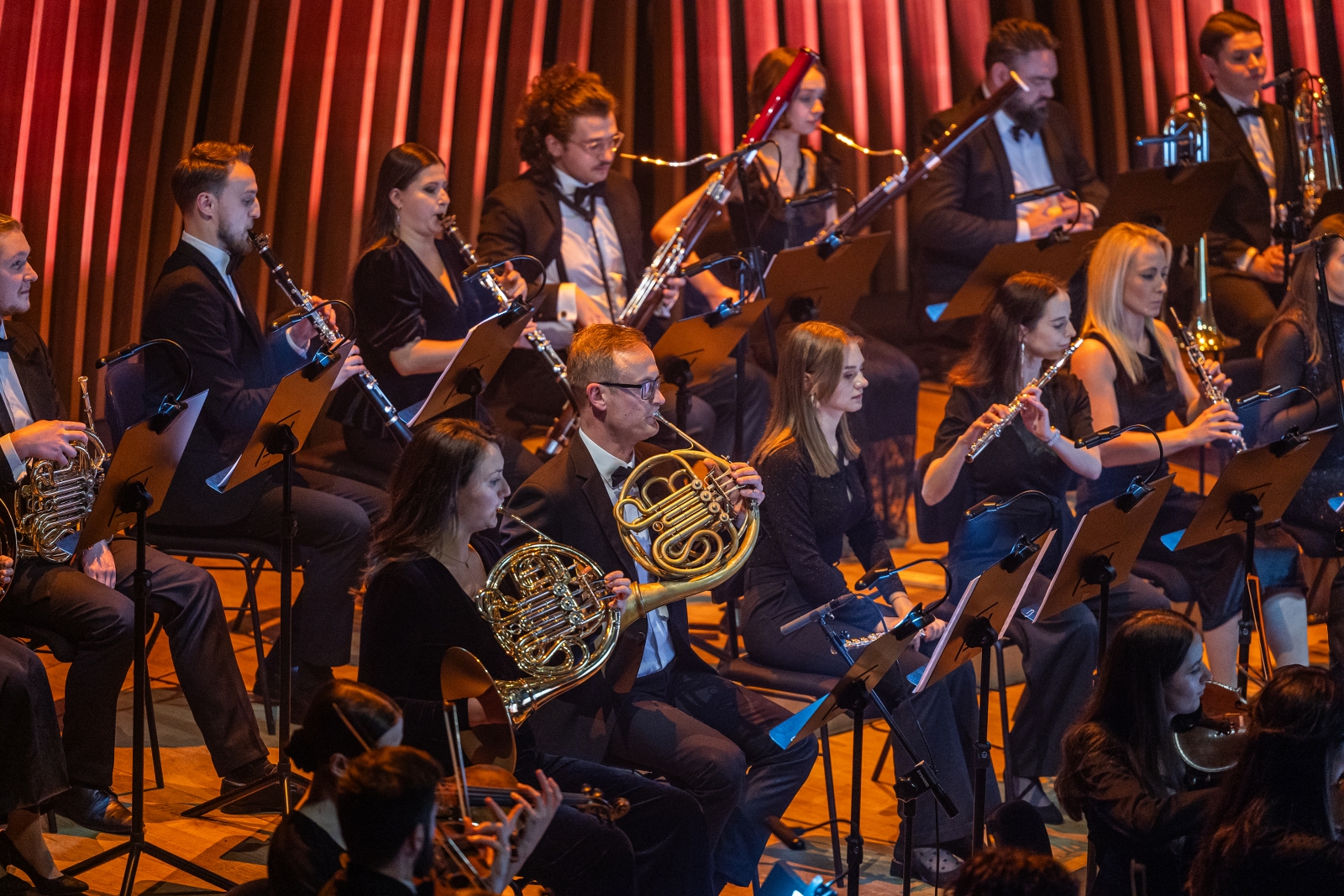 na zdjęciu osoby podczas otwarcia PSK