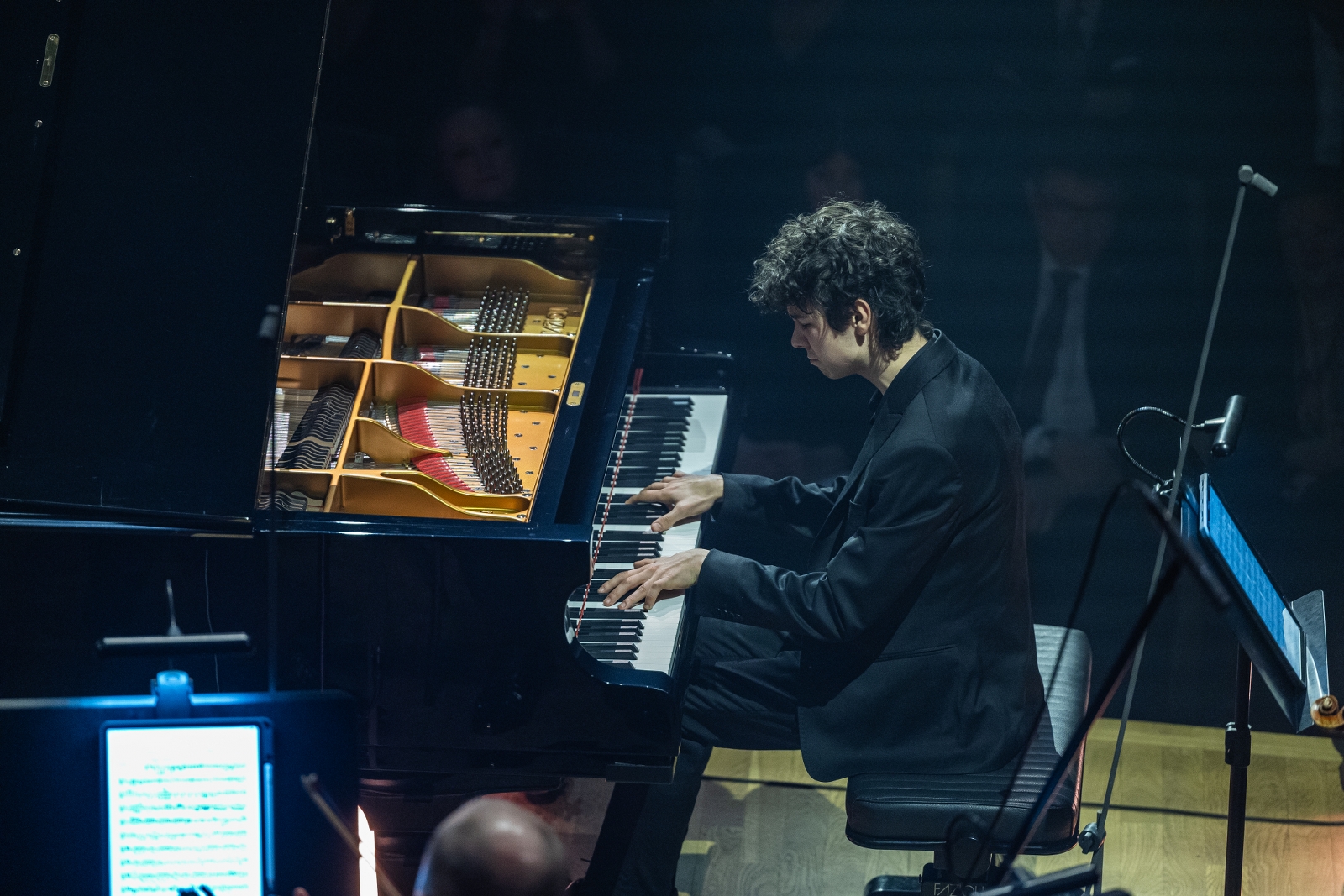 na zdjęciu osoby podczas otwarcia PSK