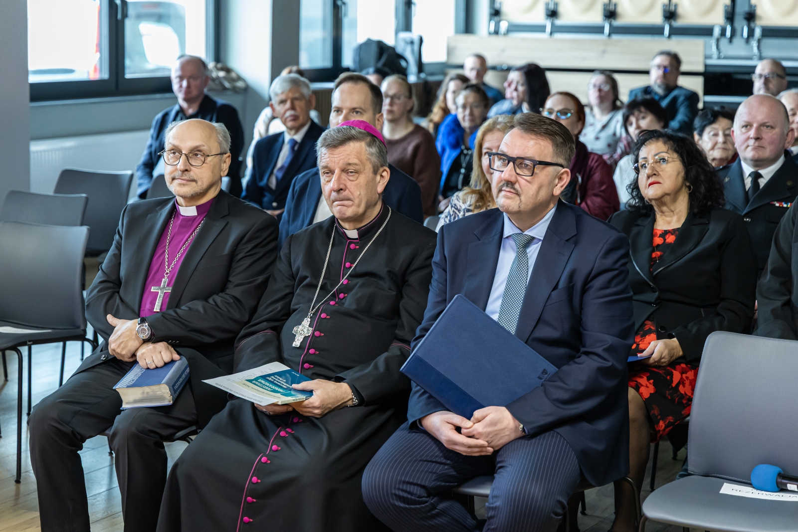 na zdjęciu osoby podczas maratonu
