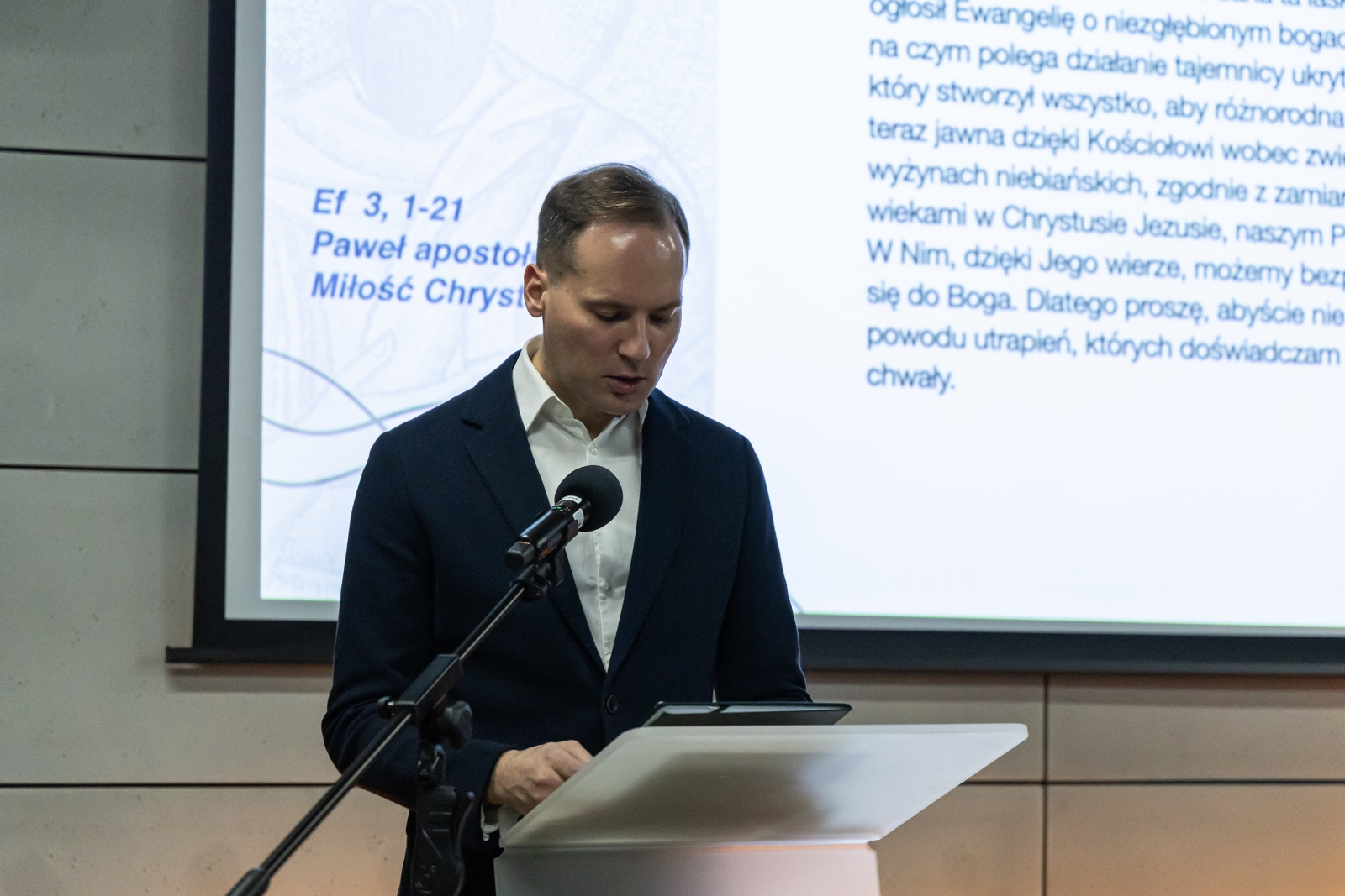 na zdjęciu osoby podczas maratonu