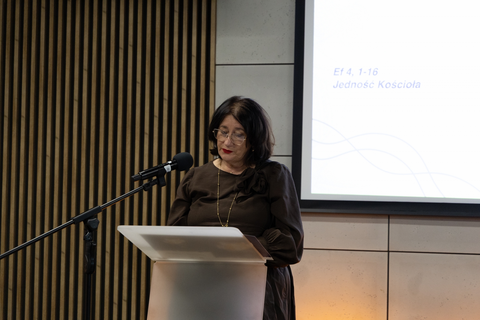 na zdjęciu osoby podczas maratonu