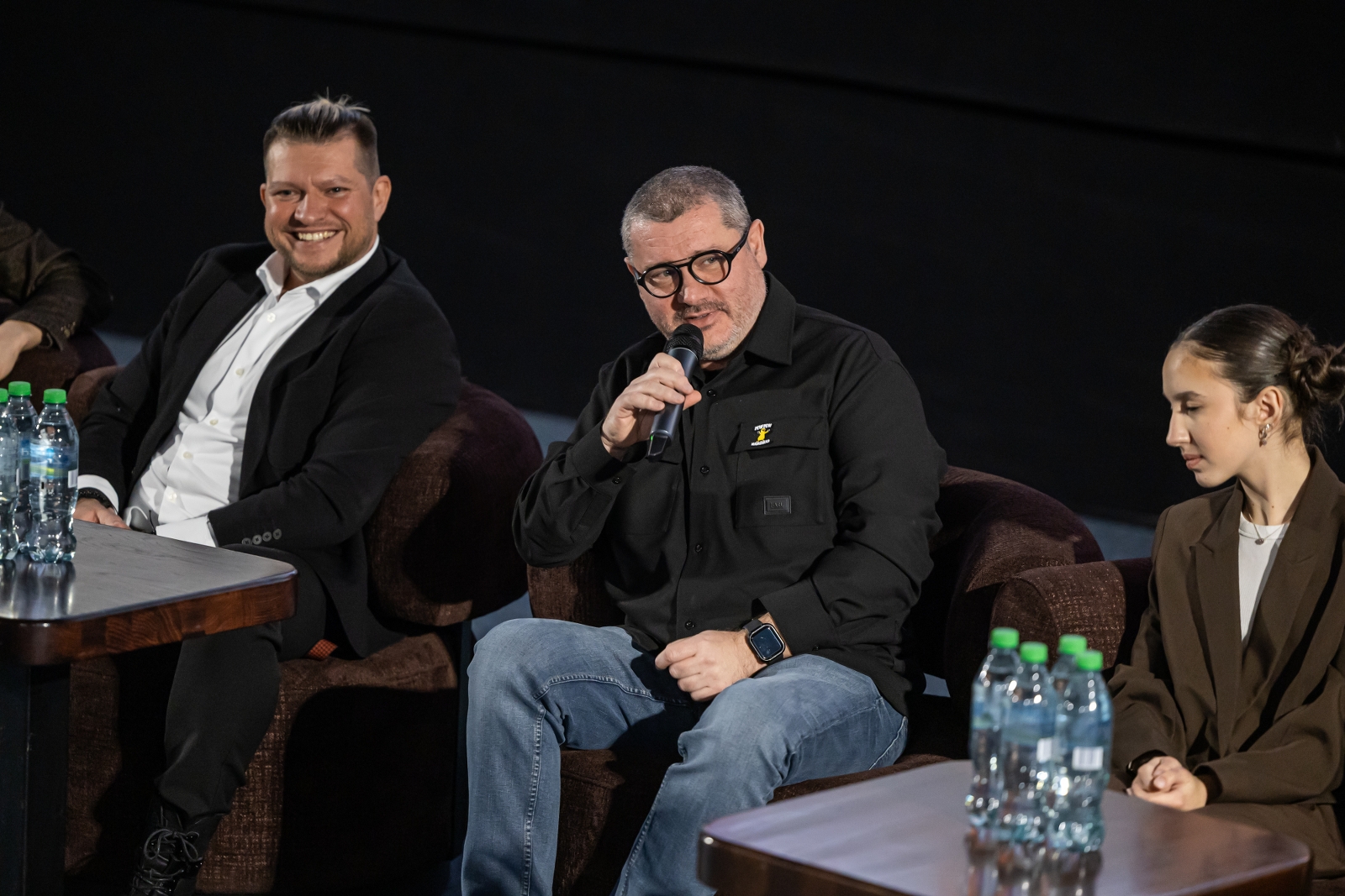 na zdjęciu osoby podczas premiery