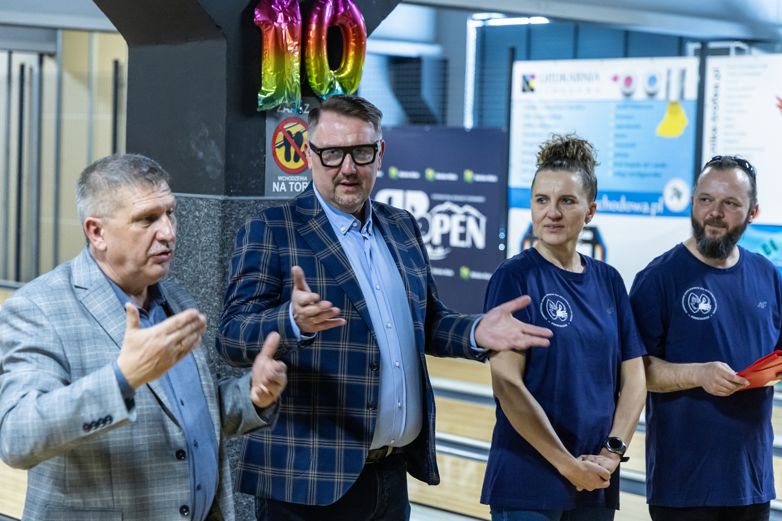 na zdjęciu osobo podczas zawodów