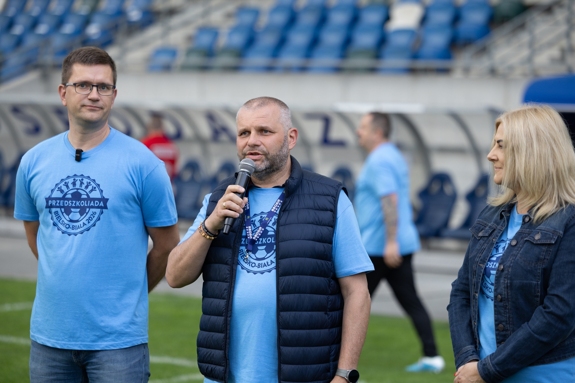 na zdjęciu osoby na podczas zawodów