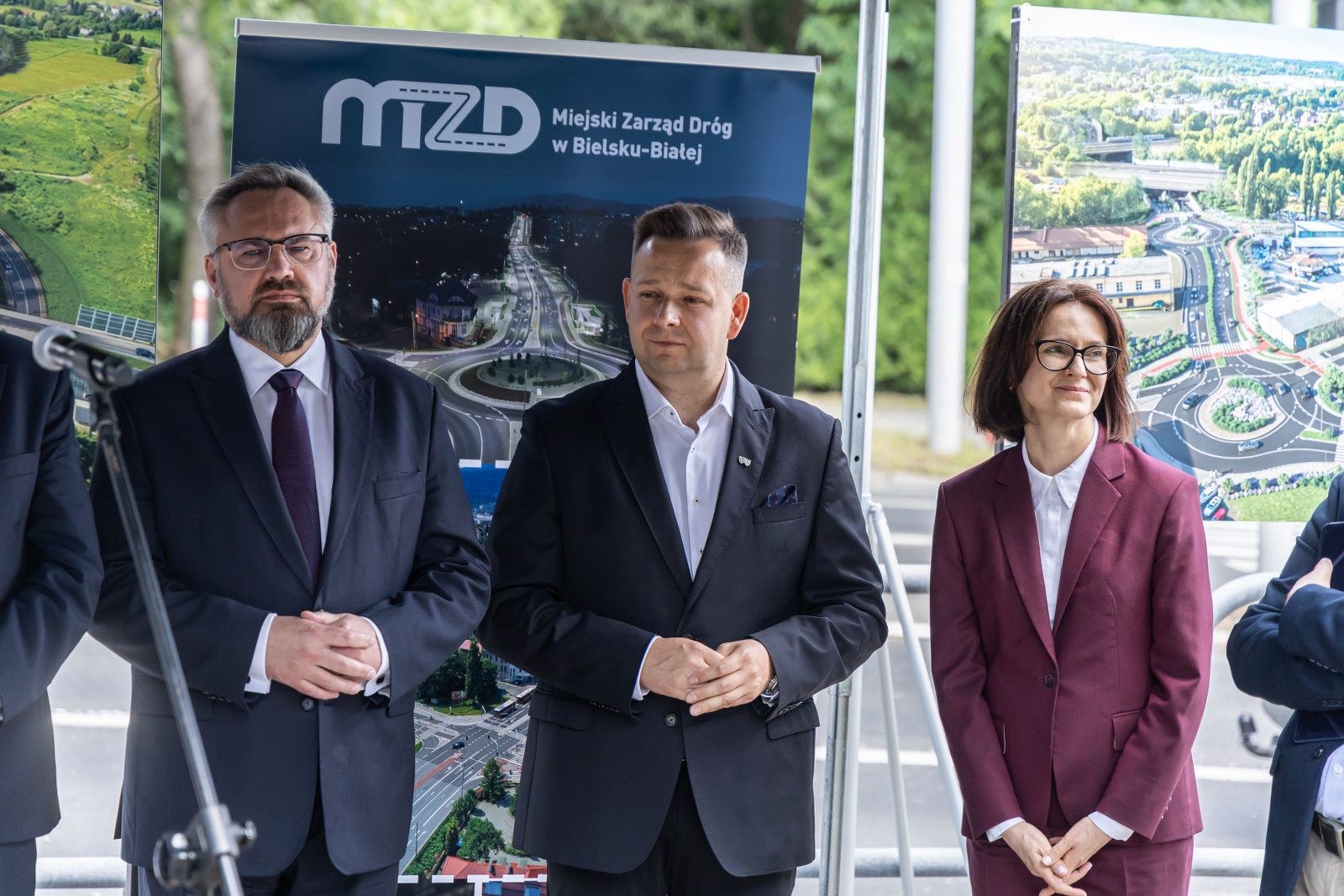 na zdjęciu osoby podczas konferencji