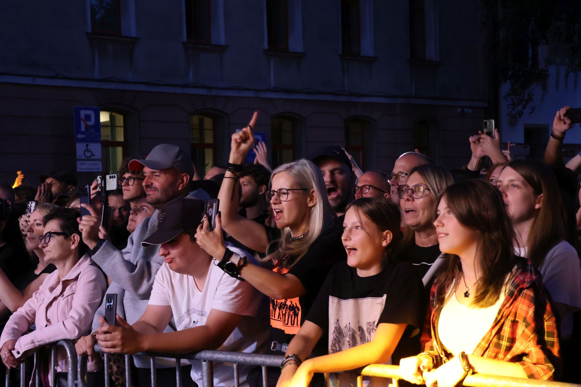 Na zdjęciu koncert zespołu KULT