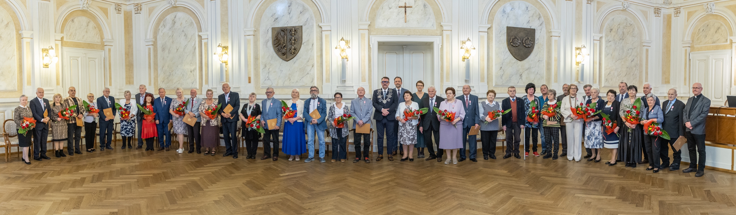 Na zdjęciu małżeńskie jubileusze w Ratuszu