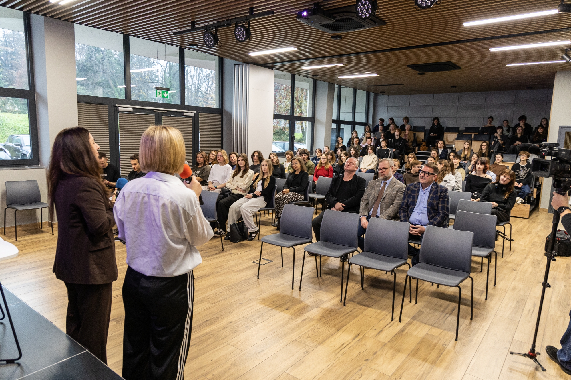 Na zdjęciu spotkanie pt. Shorty Obywatelskie