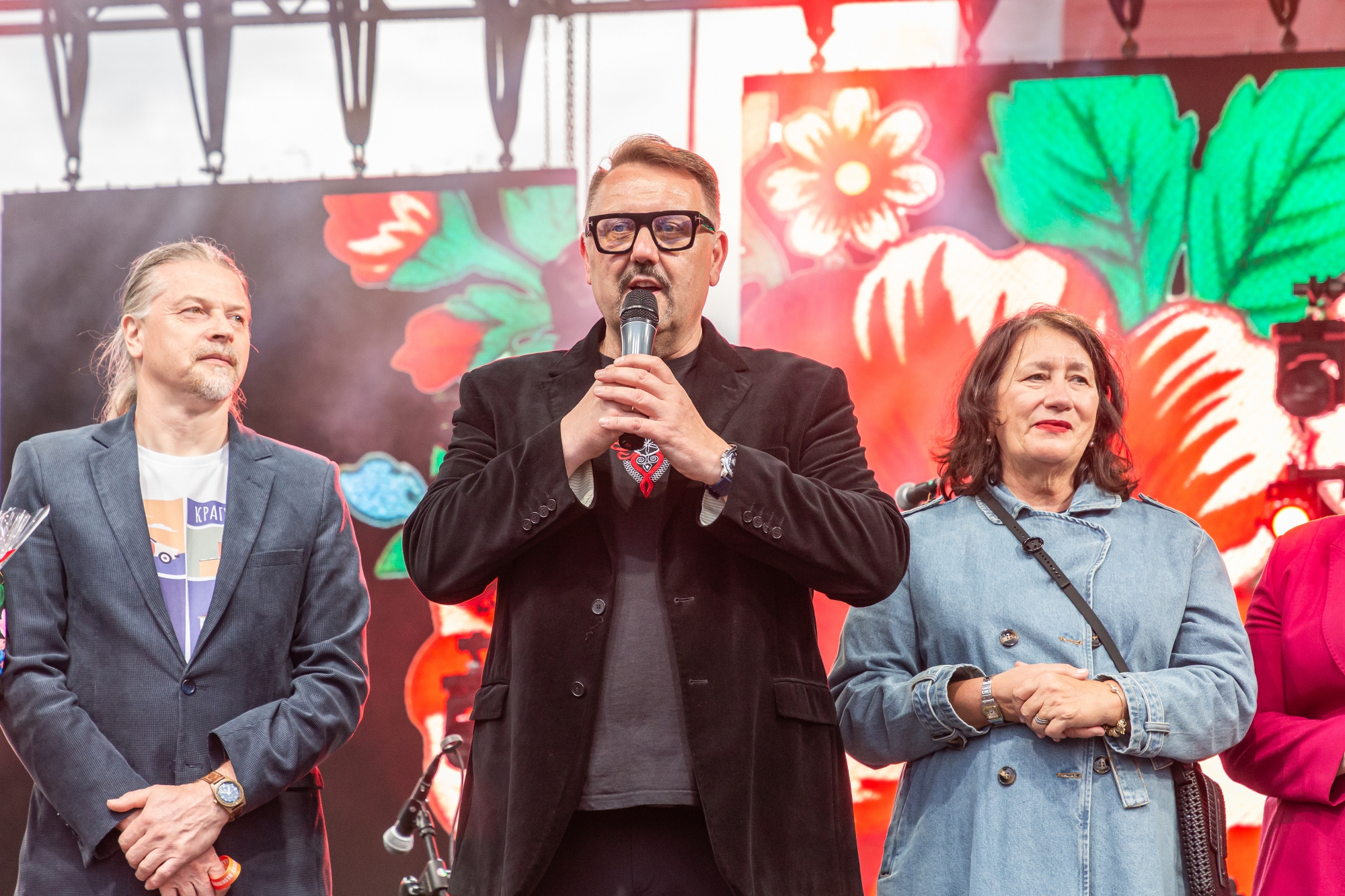 Na zdjęciu prezydent Bielska-Białej Jarosław Klimaszewski i towarzyszące osoby