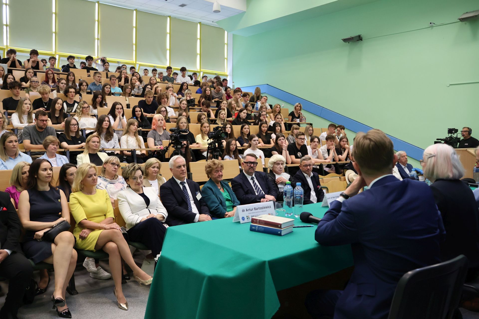 na zdjęciu konferencje w ANS