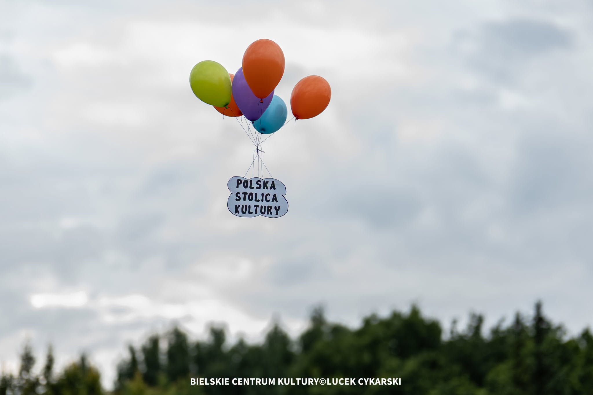 Na zdjęciu baloniki z napisem Polska Stolica Kultury 