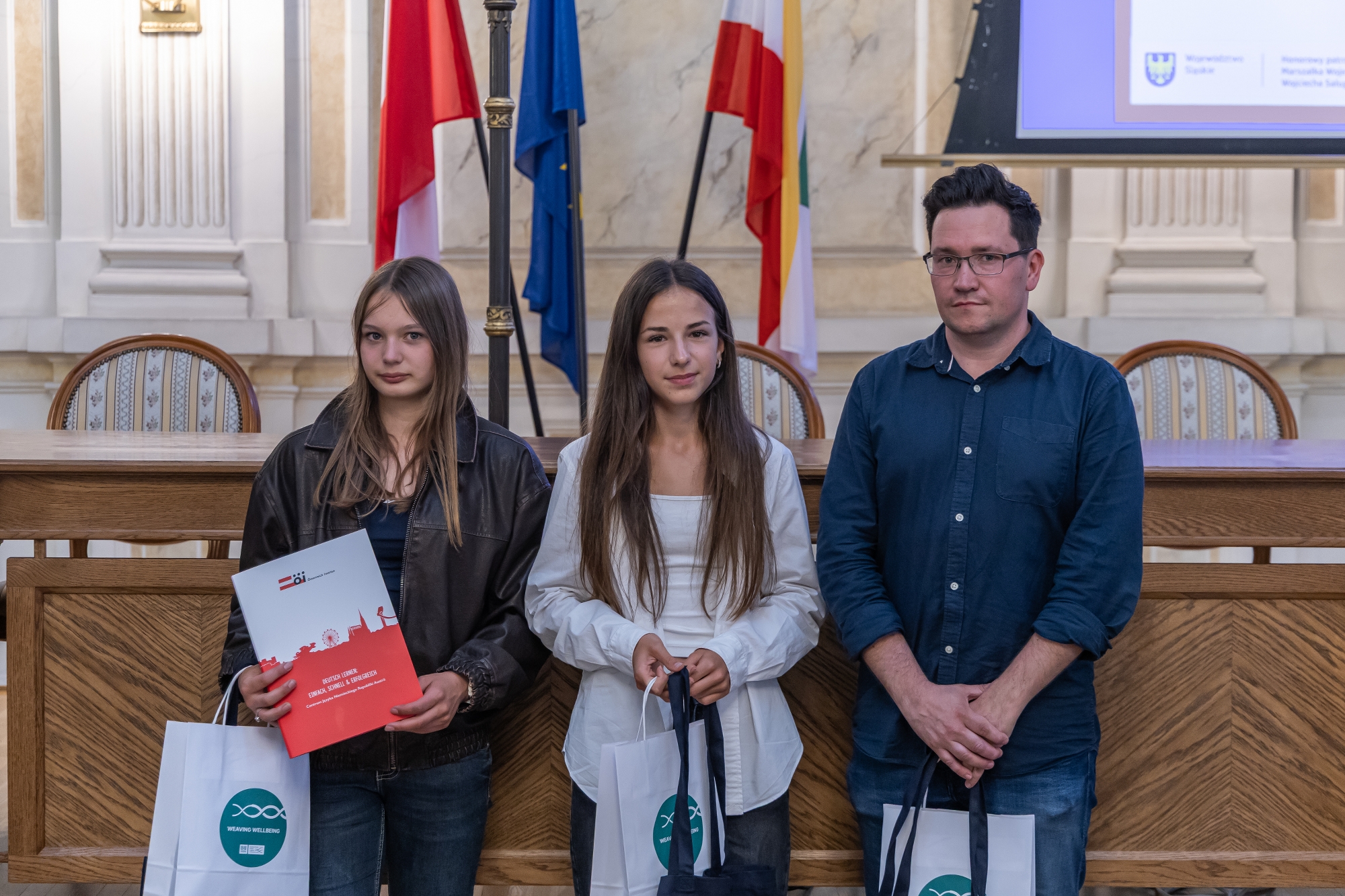 Na zdjęciu laureaci projektu 