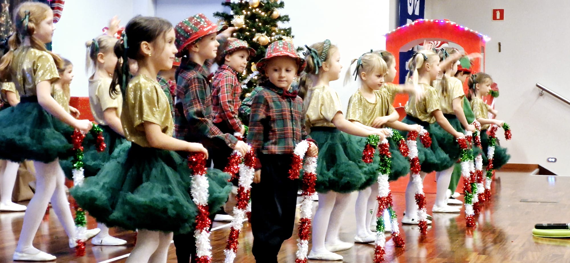 Na zdjęciu występy dzieci 