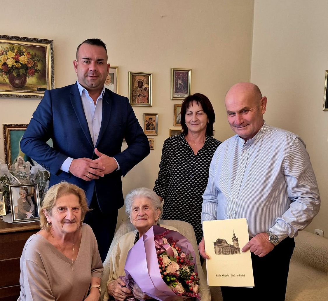 Na zdjęciu jubileusz 100-lecia Marianny Waliczek