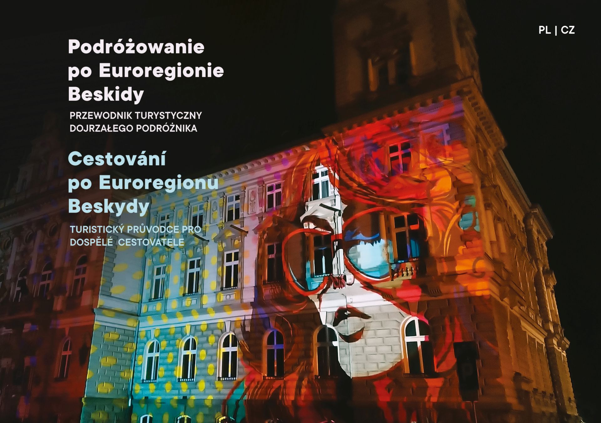 Na zdjęciu przewodnik na którym widzimy zdjęcie Ratusza w Bielsku-Białej z naniesionym hologramem Kory