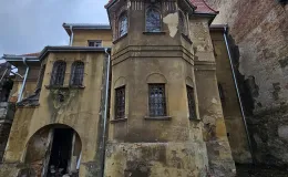 Cieszyńska 23a widok dachu od strony ogrodu po remoncie.