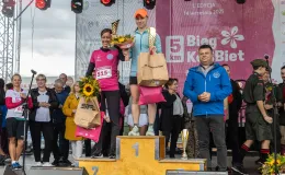 fot. Paweł Sowa/Wydział Prasowy UMBB na zdjęciu osoby podczas biegu