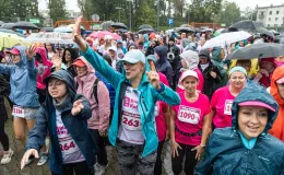 fot. Paweł Sowa/Wydział Prasowy UMBB na zdjęciu osoby podczas biegu