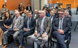 fot. Paweł Sowa/Wydział Prasowy UMBB na zdjęciu osoby podczas targów