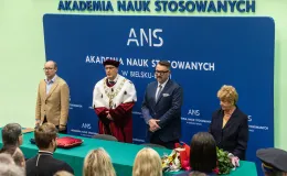 Na zdjęciu uczestnicy inauguracji