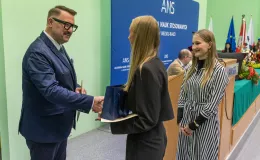 Na zdjęciu uczestnicy inauguracji