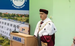 Na zdjęciu uczestnicy inauguracji