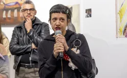 Na zdjęciu oprowadzanie artystyczno-kuratorskie