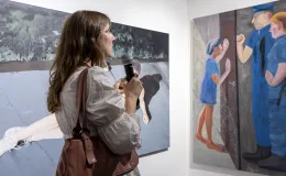 Na zdjęciu oprowadzanie artystyczno-kuratorskie