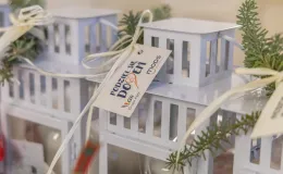 na zdjęciu osoby podczas spotkania