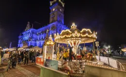 na zdjęciu osoby podczas Świąt na Starówce