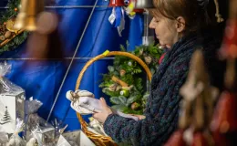 na zdjęciu osoby podczas Świąt na Starówce