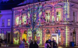 na zdjęciu osoby podczas Świąt na Starówce