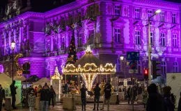 na zdjęciu osoby podczas Świąt na Starówce