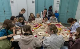 na zdjęciu osoby podczas Świąt na Starówce