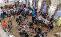 na zdjęciu osoby podczas Świąt na Starówce