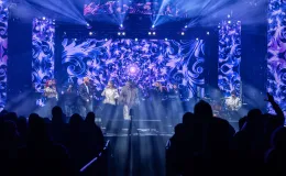 na zdjęciu osoby podczas Sylwestra