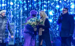 na zdjęciu osoby podczas Sylwestra